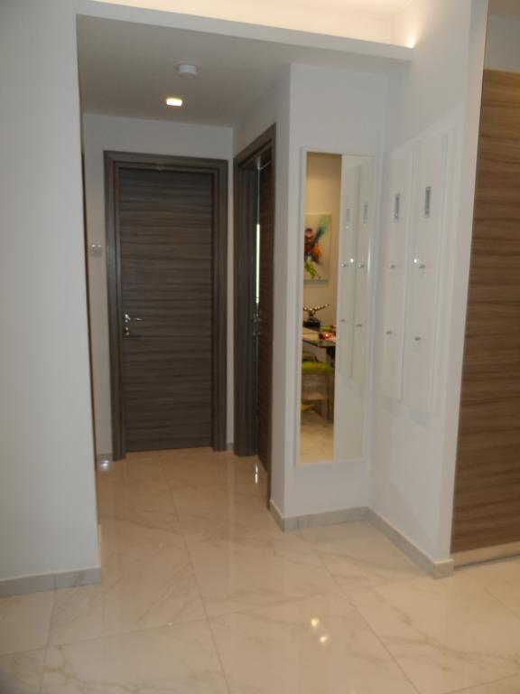 Laura White Tower Apartment เทสซาโลนิกิ ภายนอก รูปภาพ